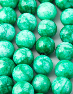 5700 - Green Howlite 12mm