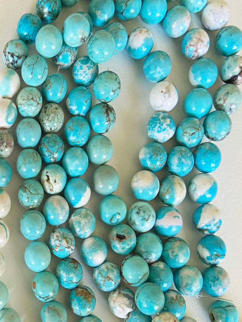 5709 - Blue Howlite 10mm