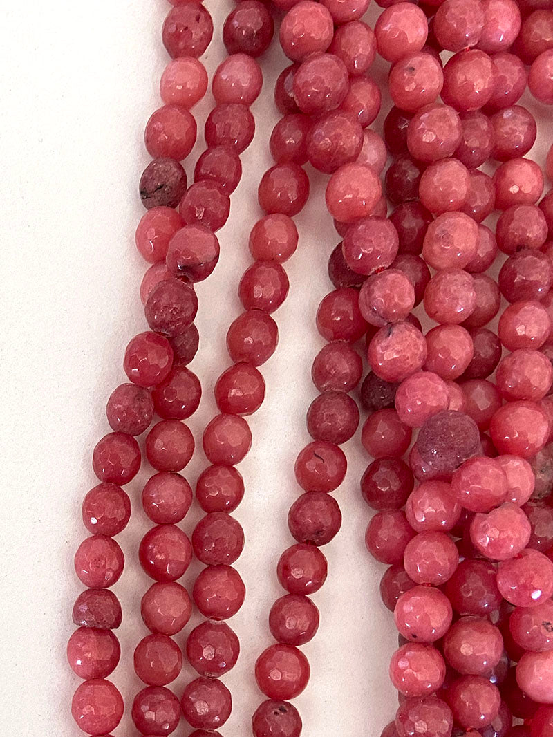 6137 - Faceted Agate 8mm