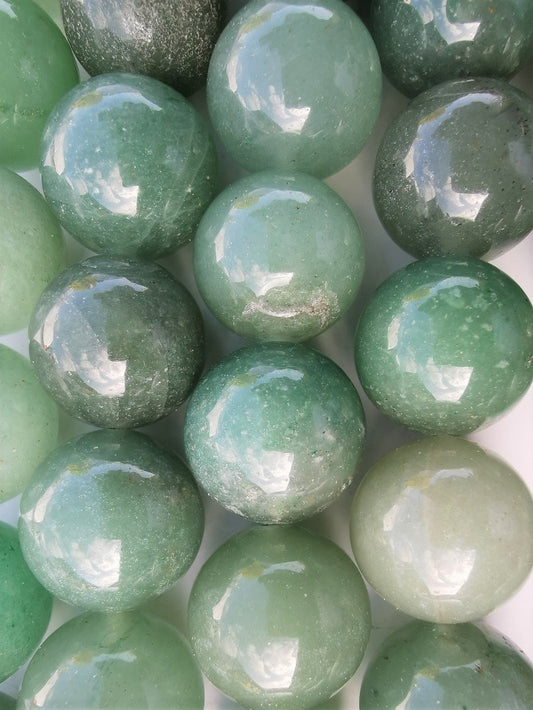 6497 - Runde Jade 16mm