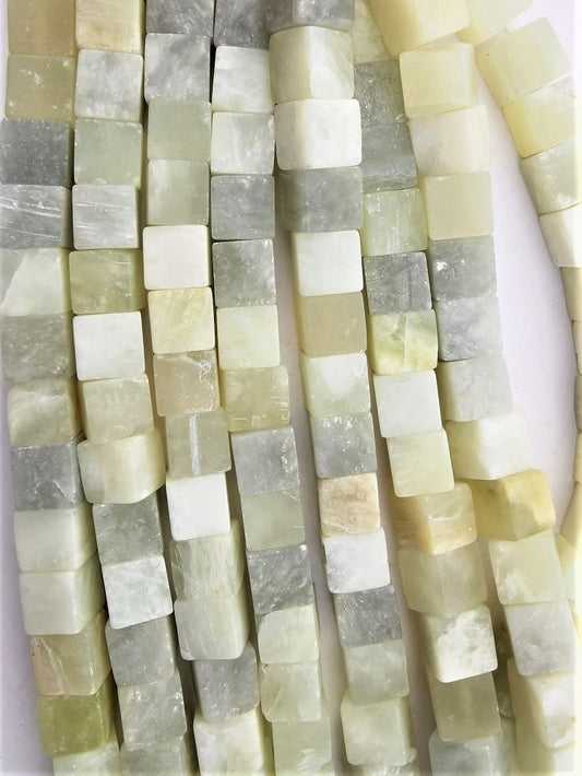 6525 - Jade 8x8x8mm