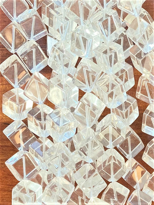 6855 - Bjergkrystal 10x10mm