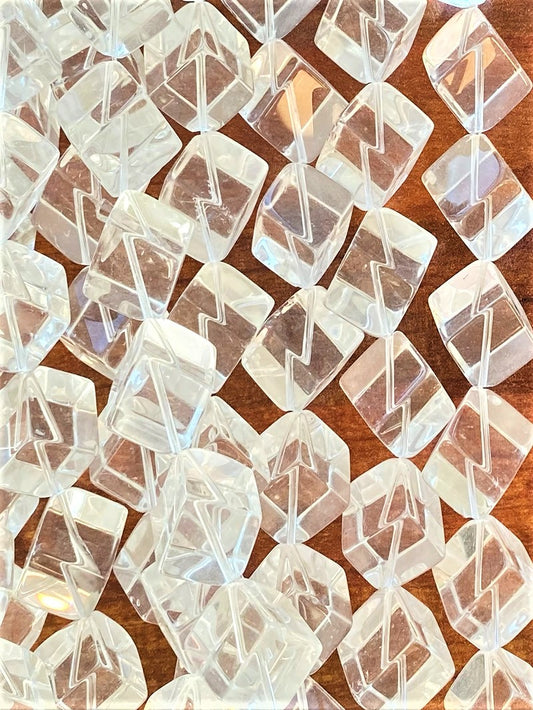 6856 - Bjergkrystal 12x12mm