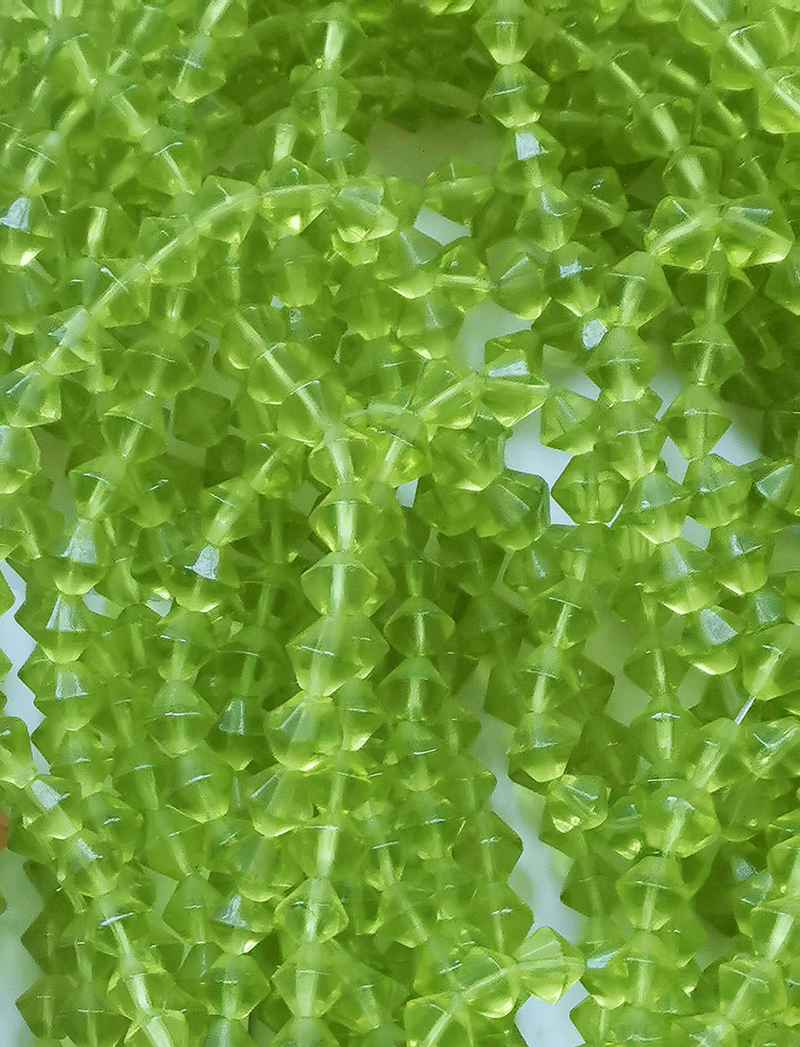 8003 - Grüne Glasperlenschnur 6mm