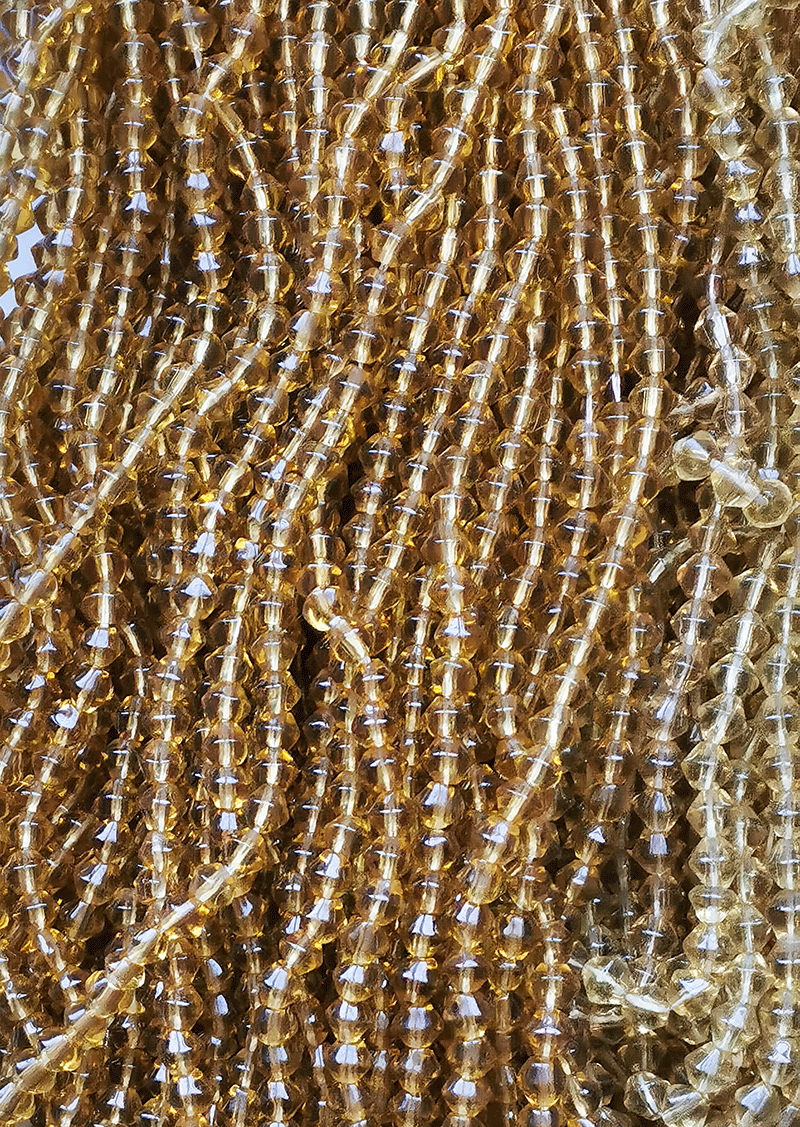 8022 - Brown Glass strand 4mm