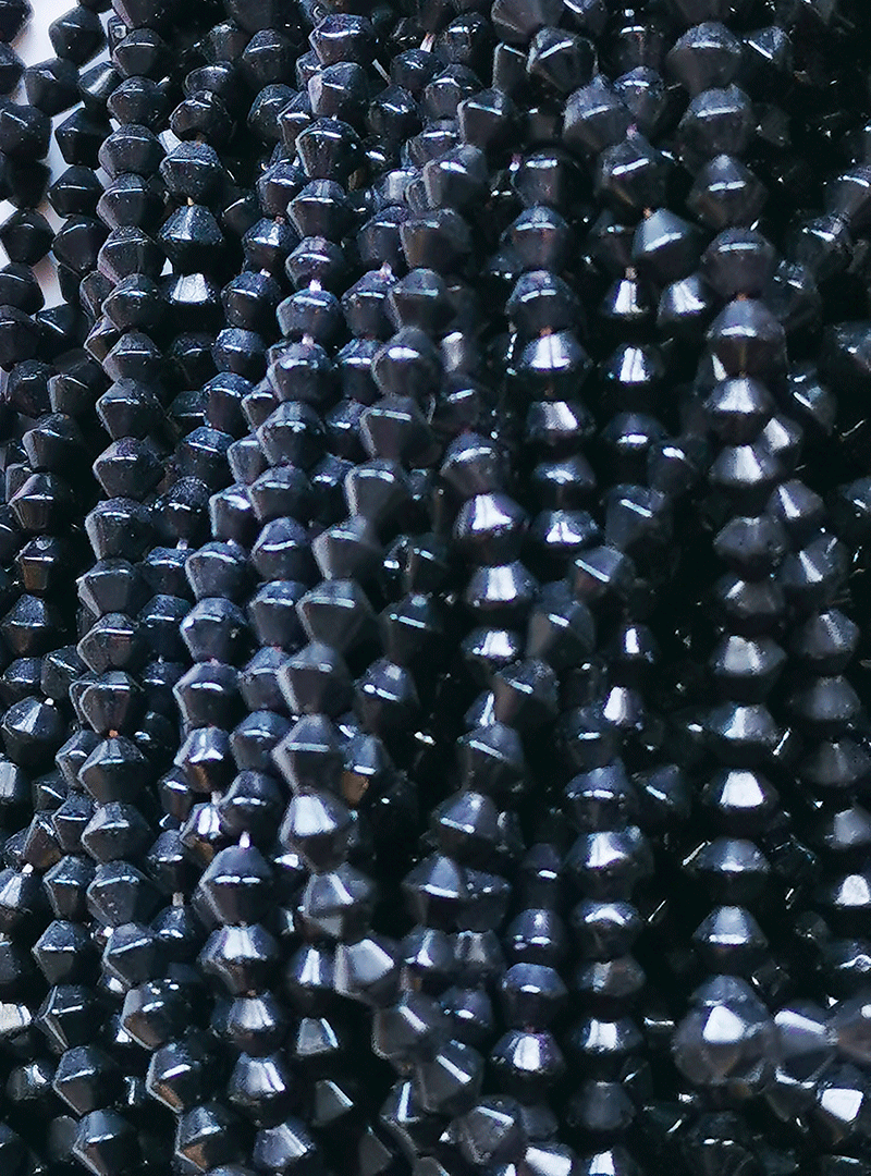 8099 - Schwarze Glasperlenschnur 4mm