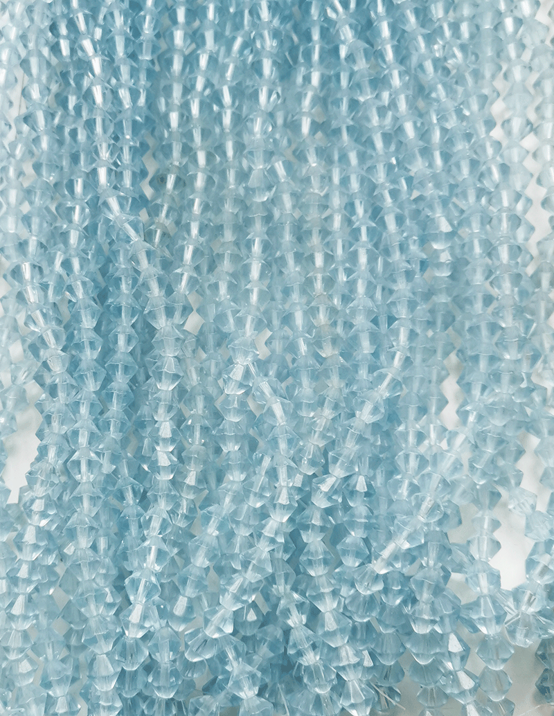 8153 - Blue Glass Strand 8mm