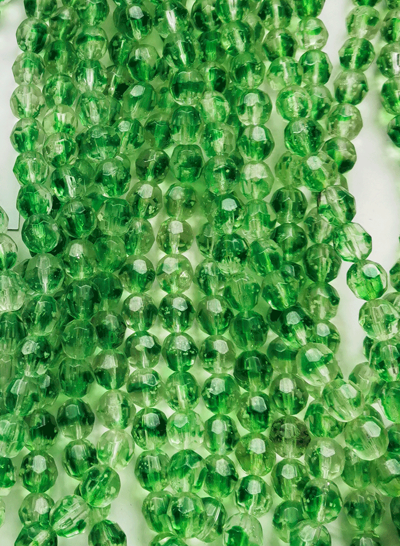 8163 - Grøn Glas streng 9mm