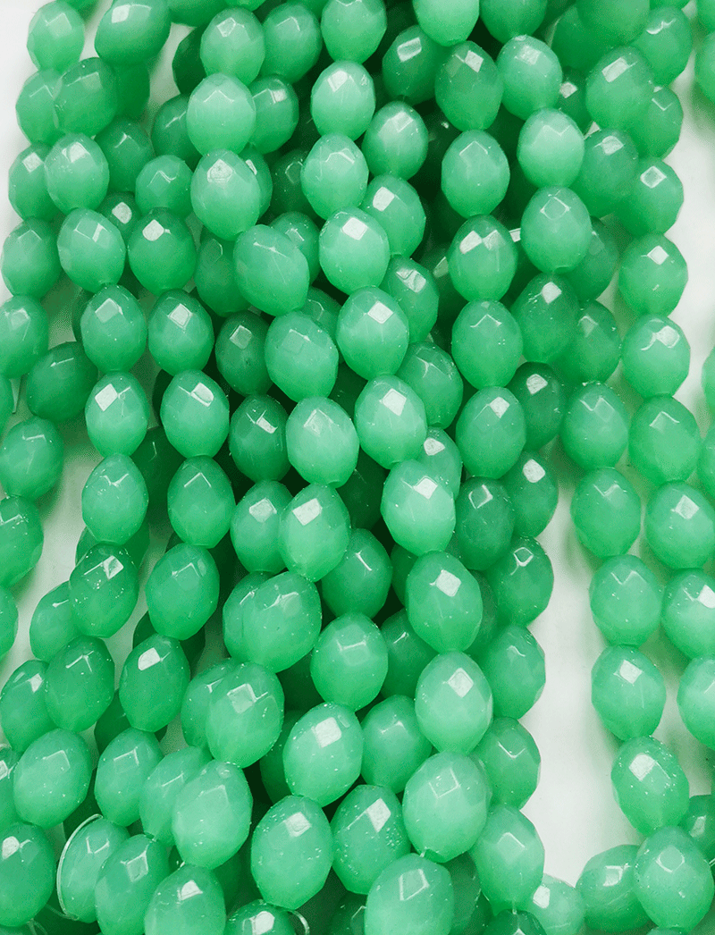8164 - Green Glass strand 16x12mm