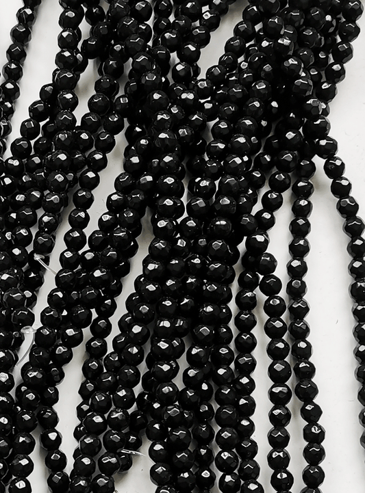 8204 - Black Glass String 6mm